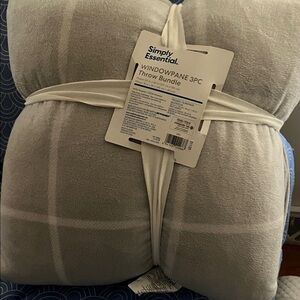 Essentials Soft Gray Windowpane Throw Bundle